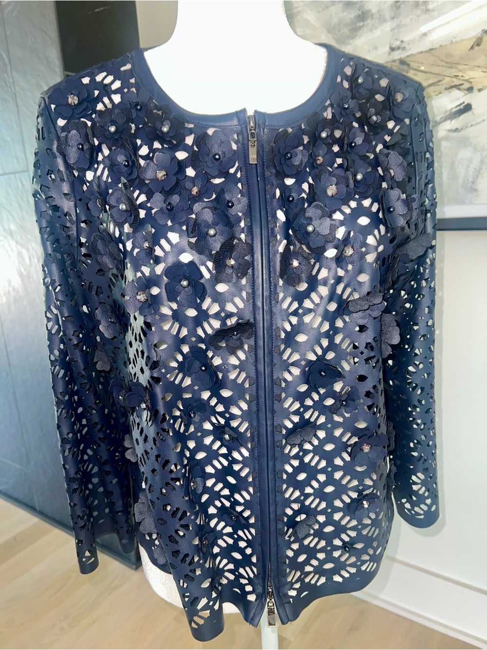 Alberto Makali Navy Laser-Cut Floral Statement Piece Jacket-LIKE NEW• GREAT DEAL